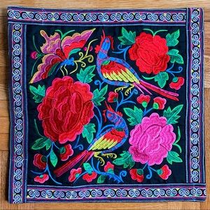 2 Handmade Decorative Bird Throw Pillow Cases (2)